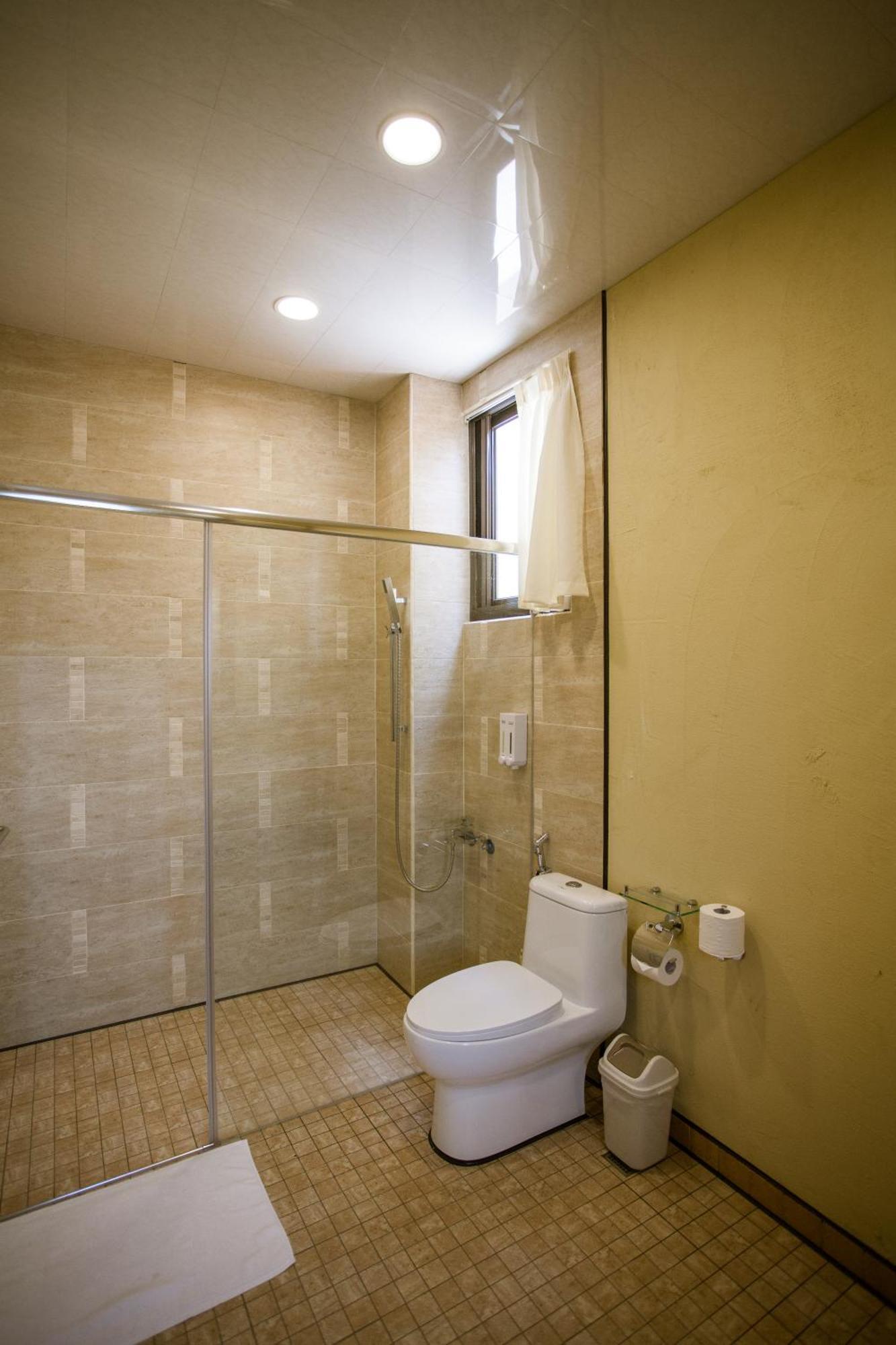 Oasis Hotel Magong Bagian luar foto