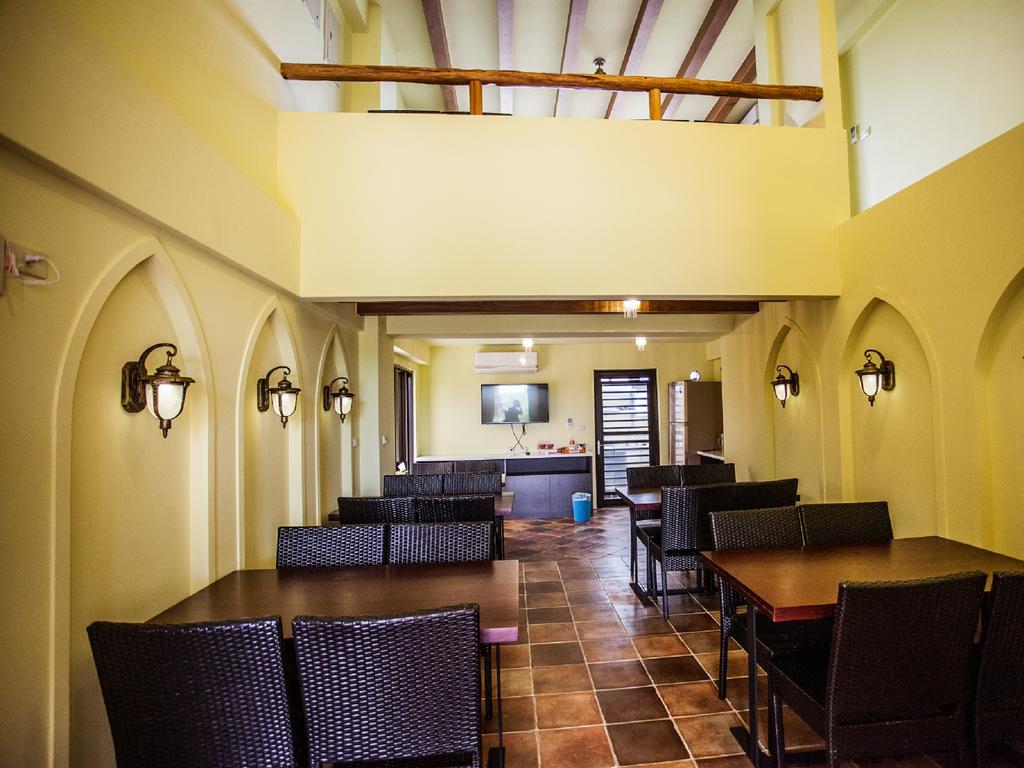 Oasis Hotel Magong Bagian luar foto