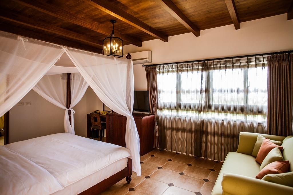 Oasis Hotel Magong Bagian luar foto