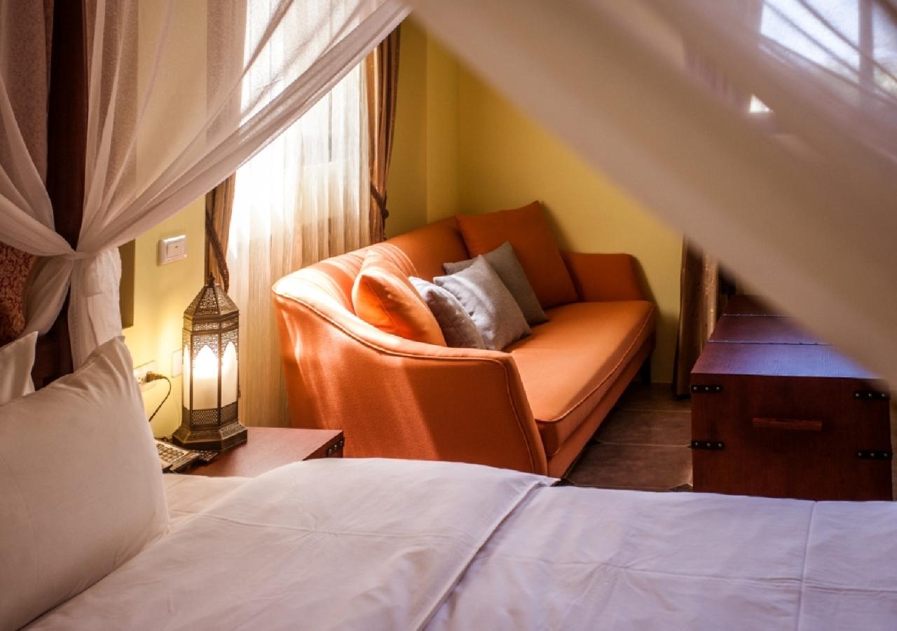 Oasis Hotel Magong Bagian luar foto
